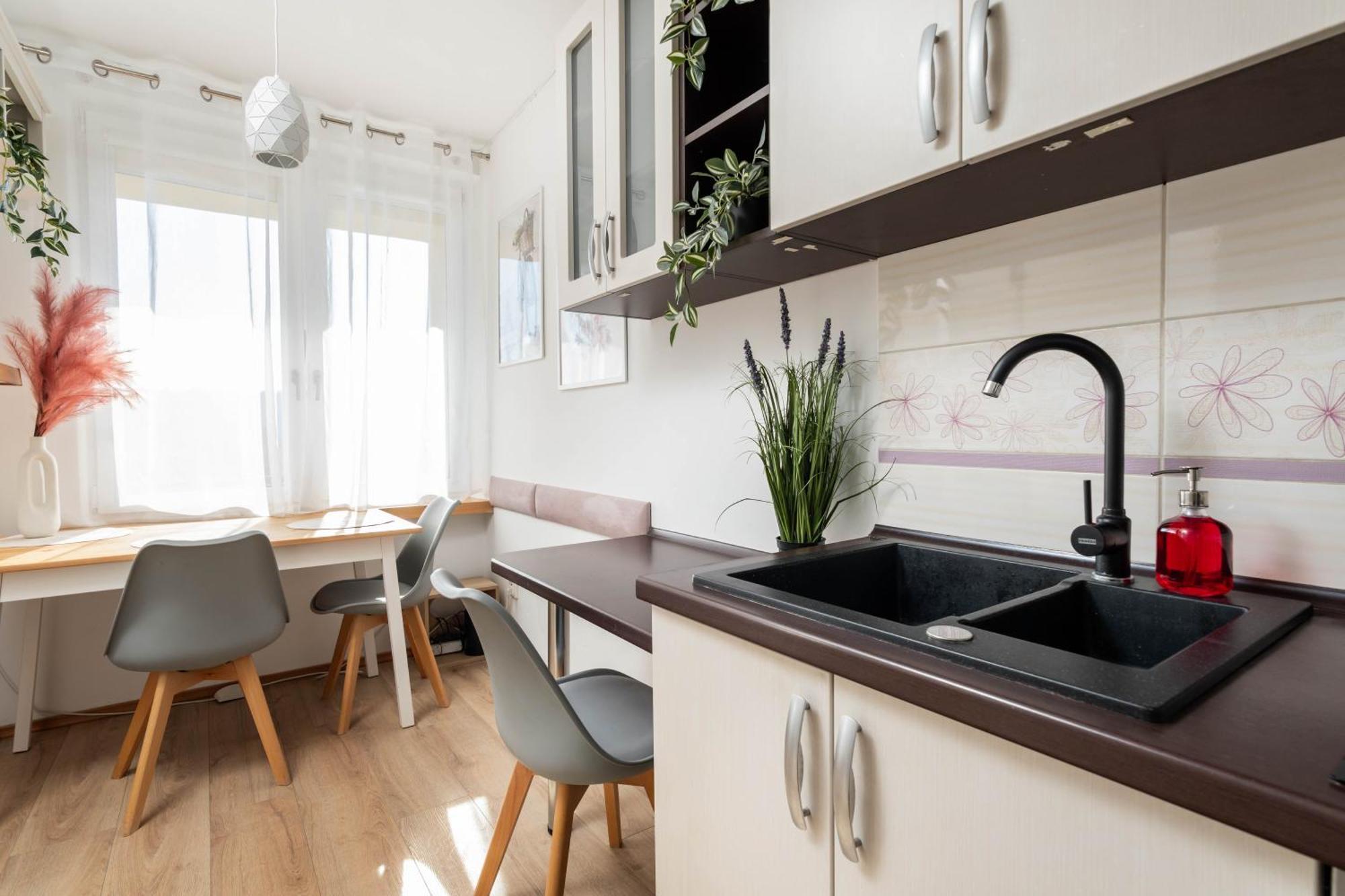 Jonagold Apartment Metro Raclawicka Warszawa Exteriör bild