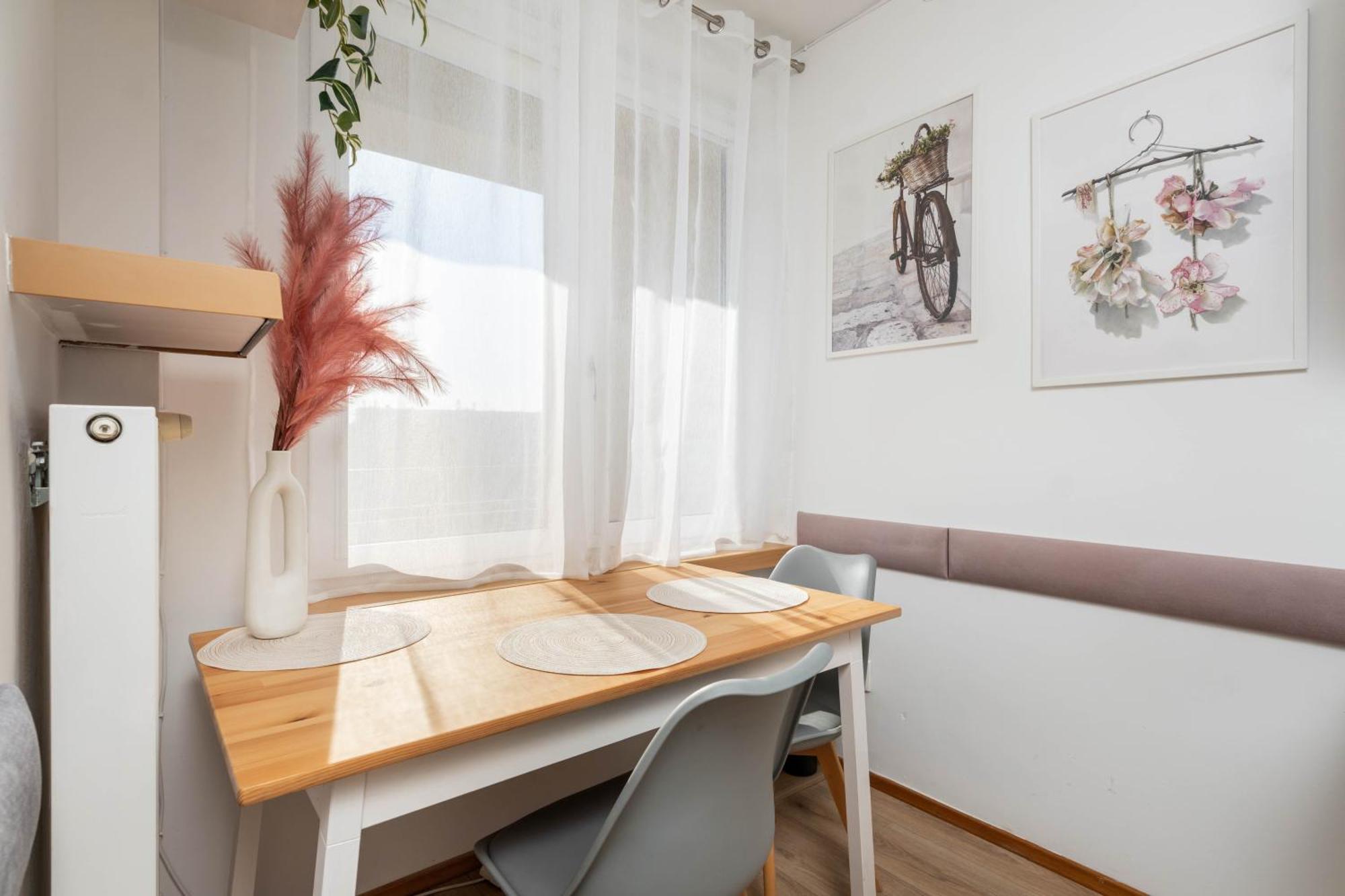 Jonagold Apartment Metro Raclawicka Warszawa Exteriör bild